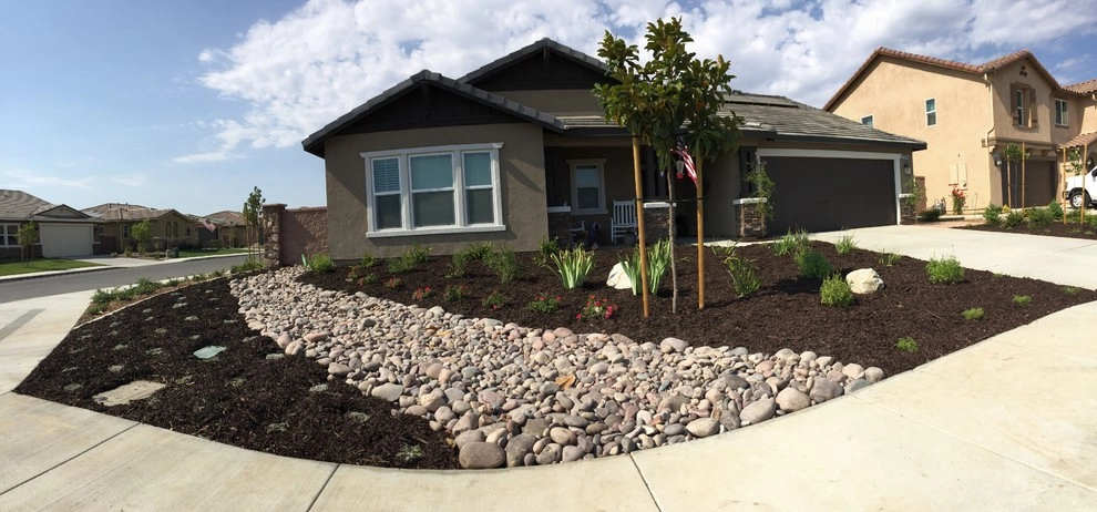 The Watson Residence by McCabe's Nursery & Landscape Construction - Photo 3