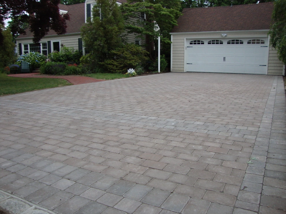 Driveways by Longo's Landscaping & Masonry - Photo 4