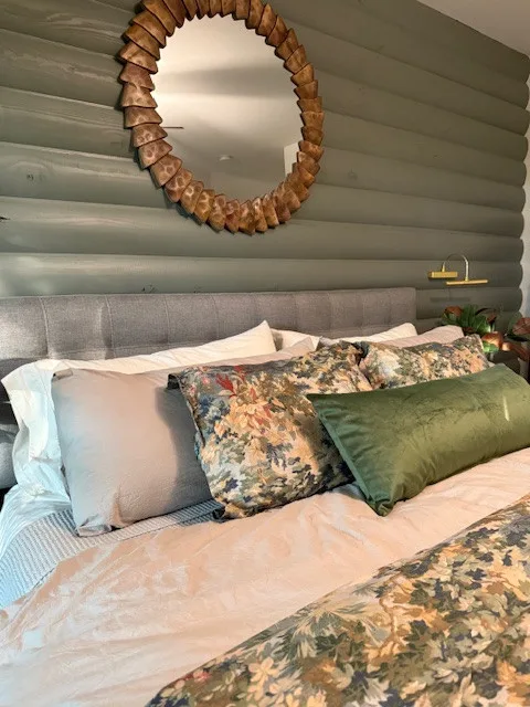 Comfortable Visitor Haven by Reilley Design - Photo 3