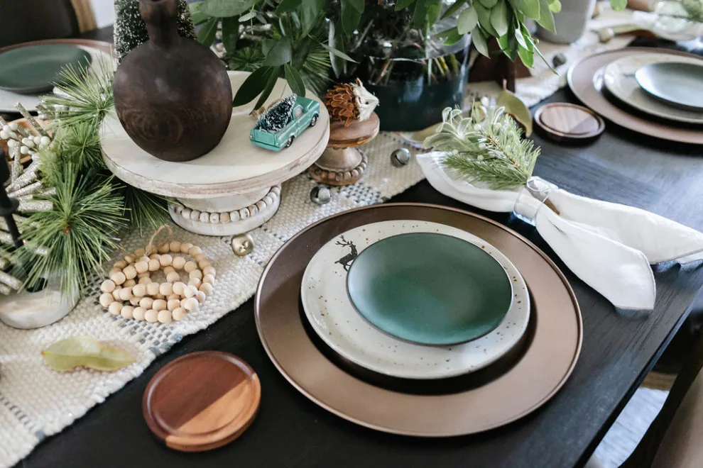 Warm Festive Decor by Cozy In Love Spaces - Photo 22