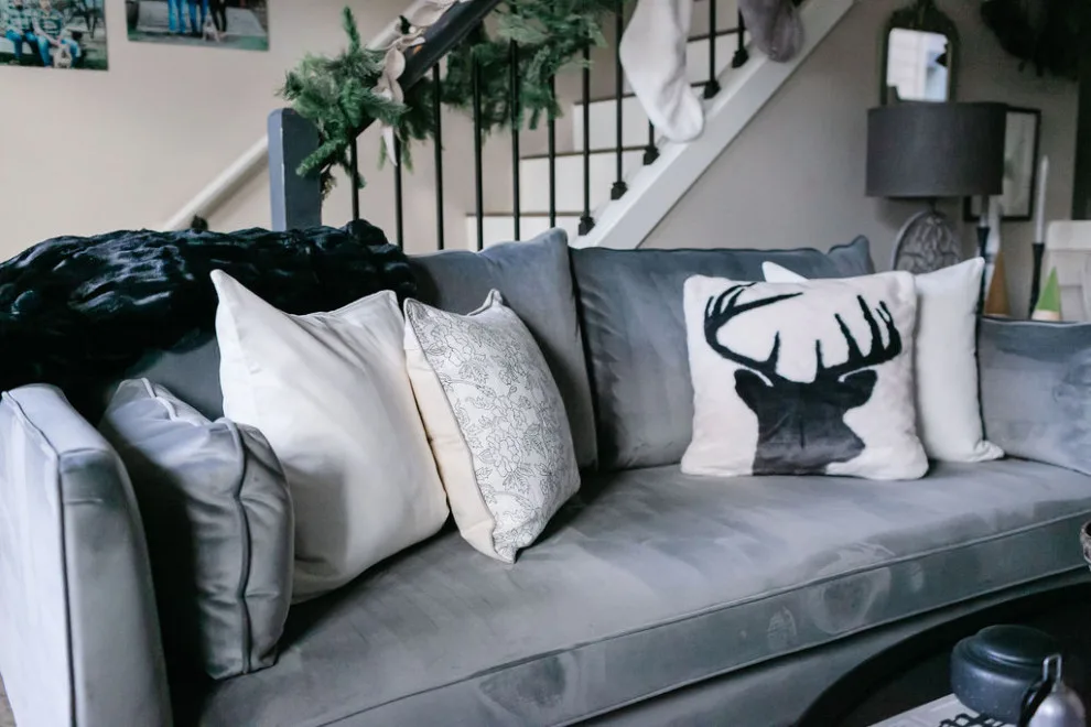 Warm Festive Decor by Cozy In Love Spaces - Photo 44