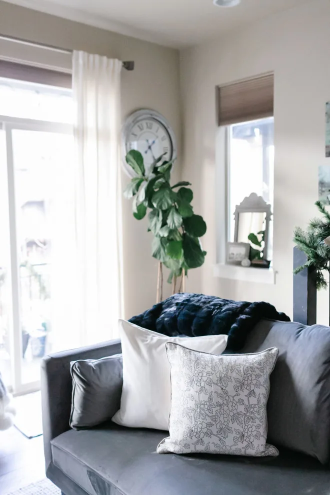 Warm Festive Decor by Cozy In Love Spaces - Photo 32