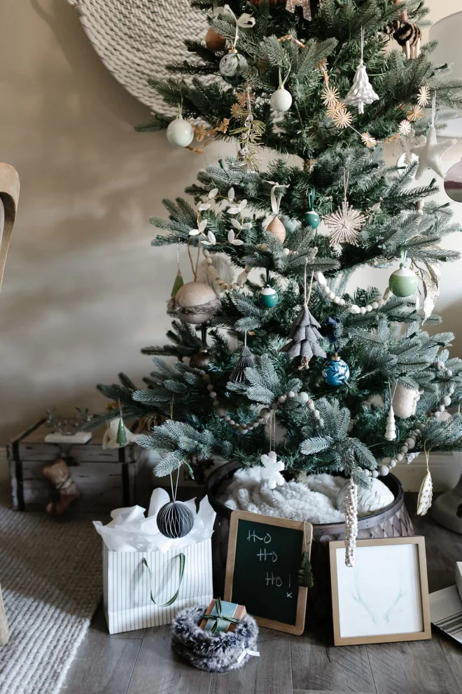 Warm Festive Decor by Cozy In Love Spaces - Photo 8