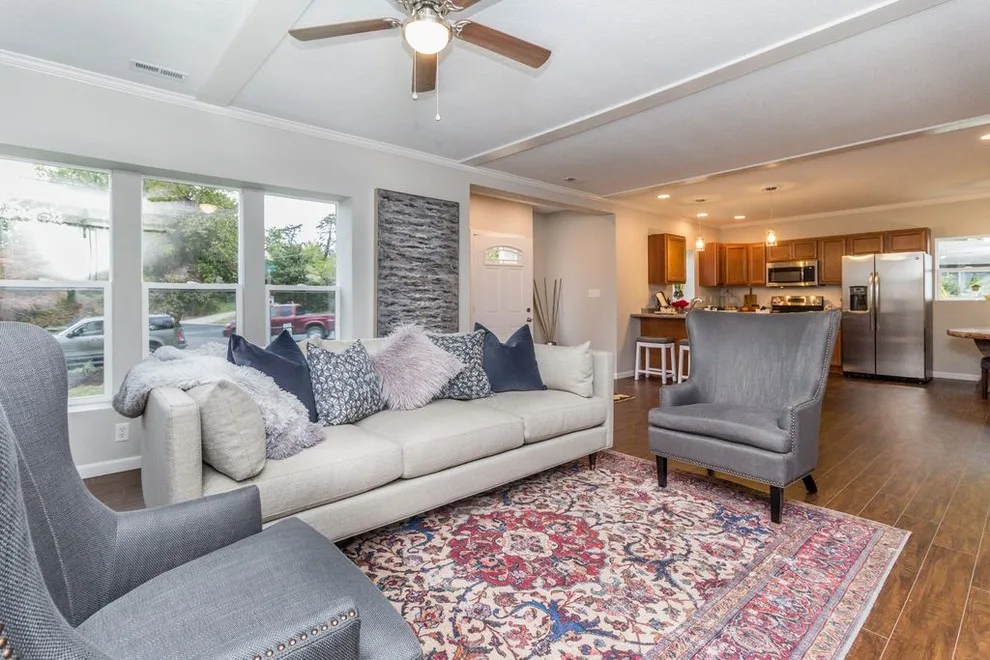 Crestland Unoccupied Property Staging Initiative by The Whitley Co. Interiors - Photo 3