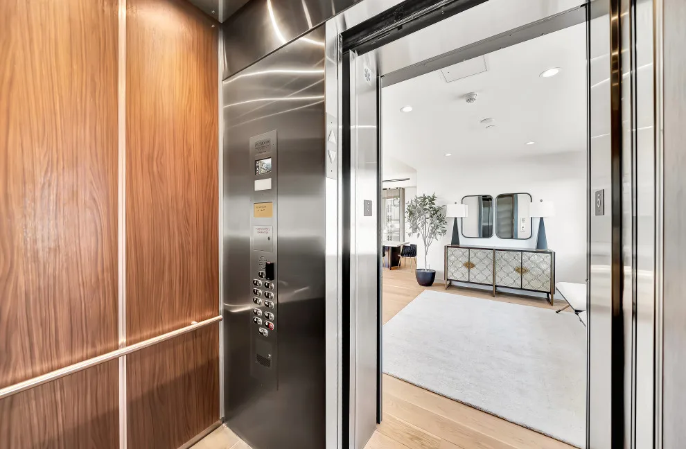 Contemporary Moroccan Loft by WE Home Staging Inc. - Photo 18