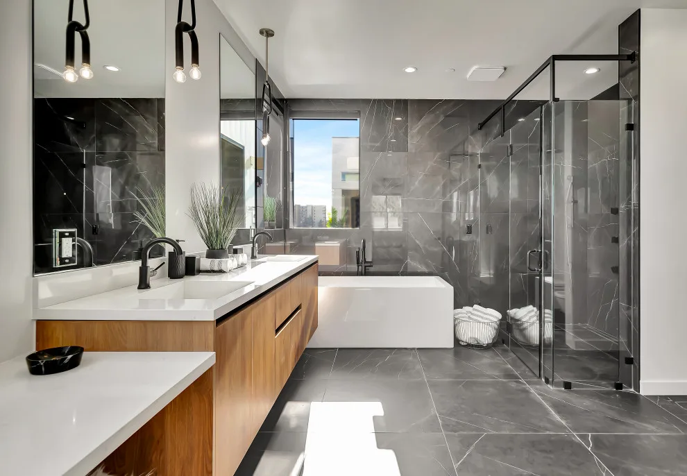 Contemporary Moroccan Loft by WE Home Staging Inc. - Photo 32