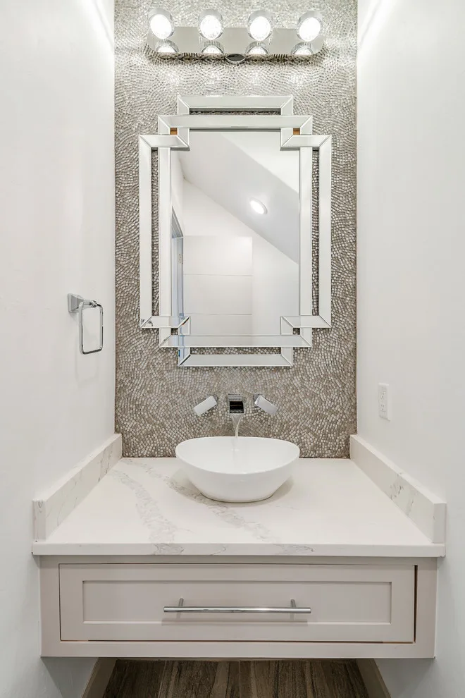Bespoke Residence in Norman, Oklahoma by Janet Biddick Designs - Photo 19