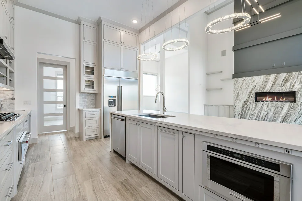 Bespoke Residence in Norman, Oklahoma by Janet Biddick Designs - Photo 15
