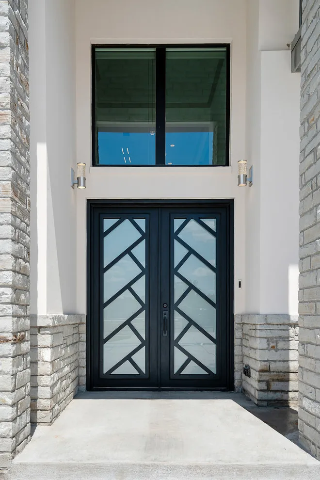 Bespoke Residence in Norman, Oklahoma by Janet Biddick Designs - Photo 21