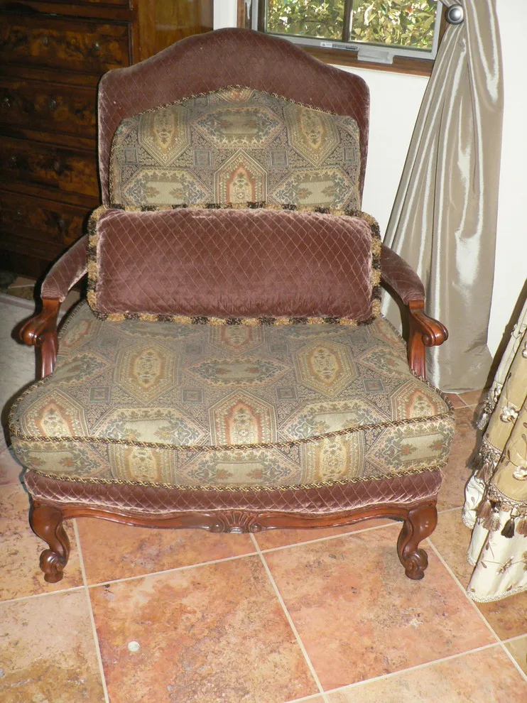 Bespoke Upholstery and Window Coverings by Nicole Décor & Design LLC - Photo 18