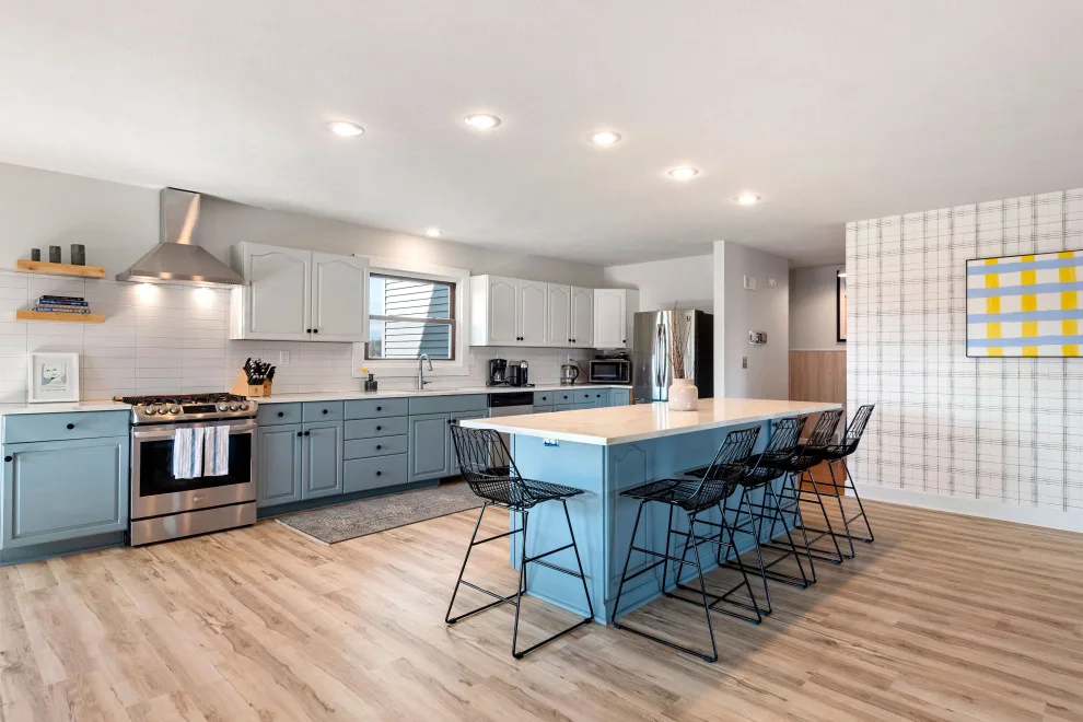 Affordable Lake House Design by Parti Pris Design - Photo 5