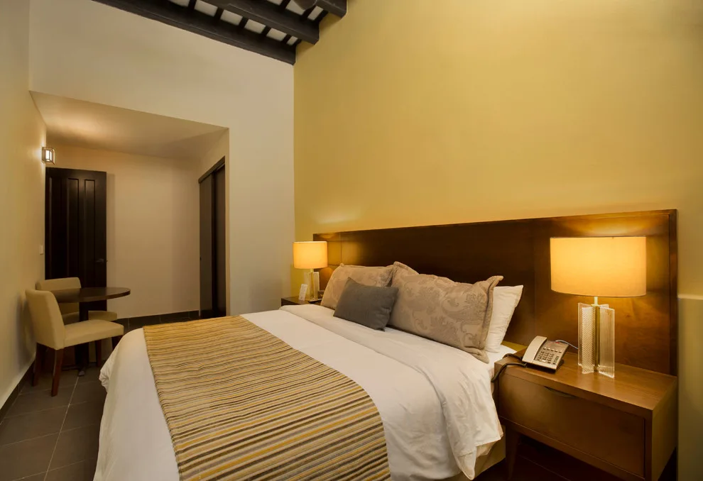 Lopez Schmid LLC - Photo 12