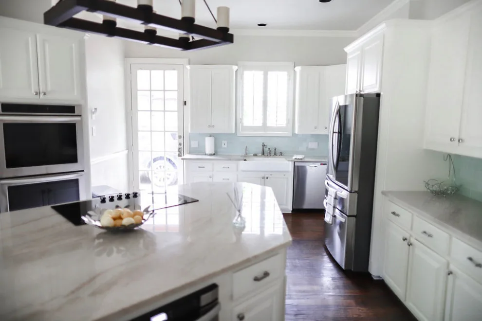 Just The Thing Decorating, Staging, And Windows - Photo 9