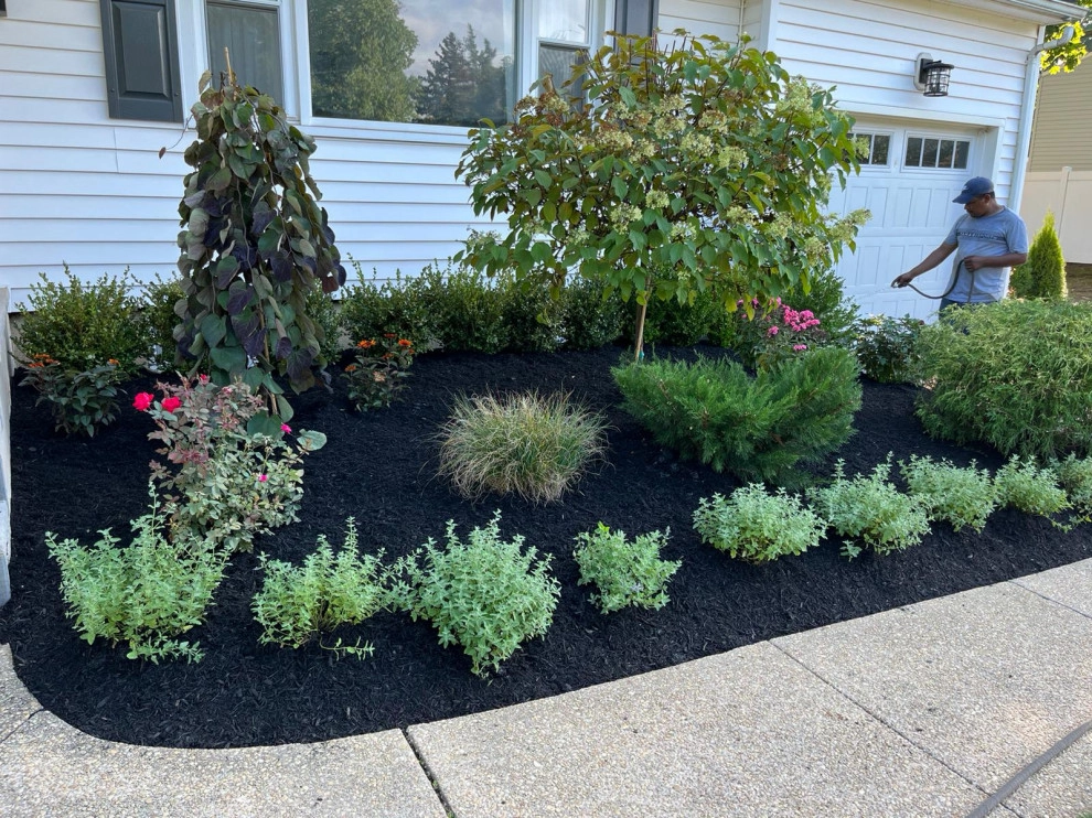 Mendoza Landscaping And Lawn Sercice LLC - Photo 9