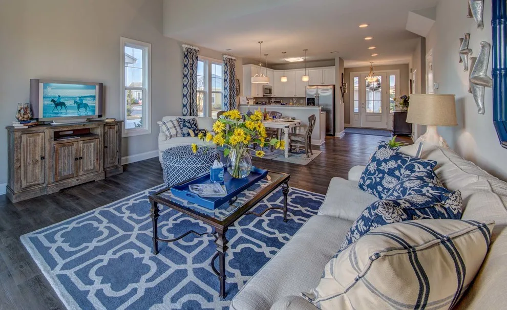 Seasonal Getaway by Sheila Morgan Interiors, Inc. - Photo 9