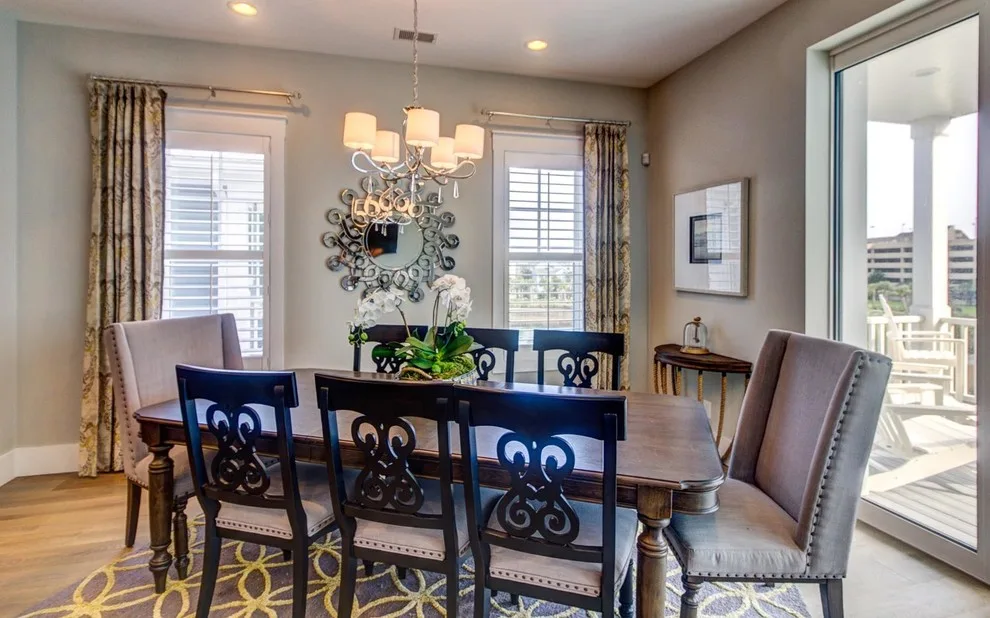 Seaside Residence Ideal for Hosting by Sheila Morgan Interiors, Inc. - Photo 4