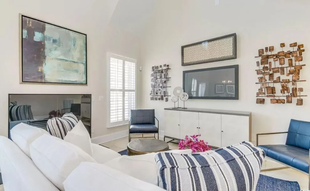 Waterfront Perspectives by Karen Simmons Interiors - Photo 11