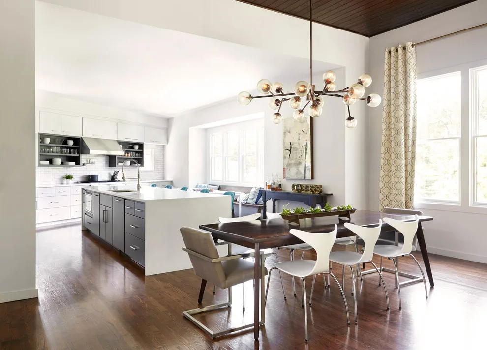 Small Hollywood by Marcelle Guilbeau Interior Design - Photo 12
