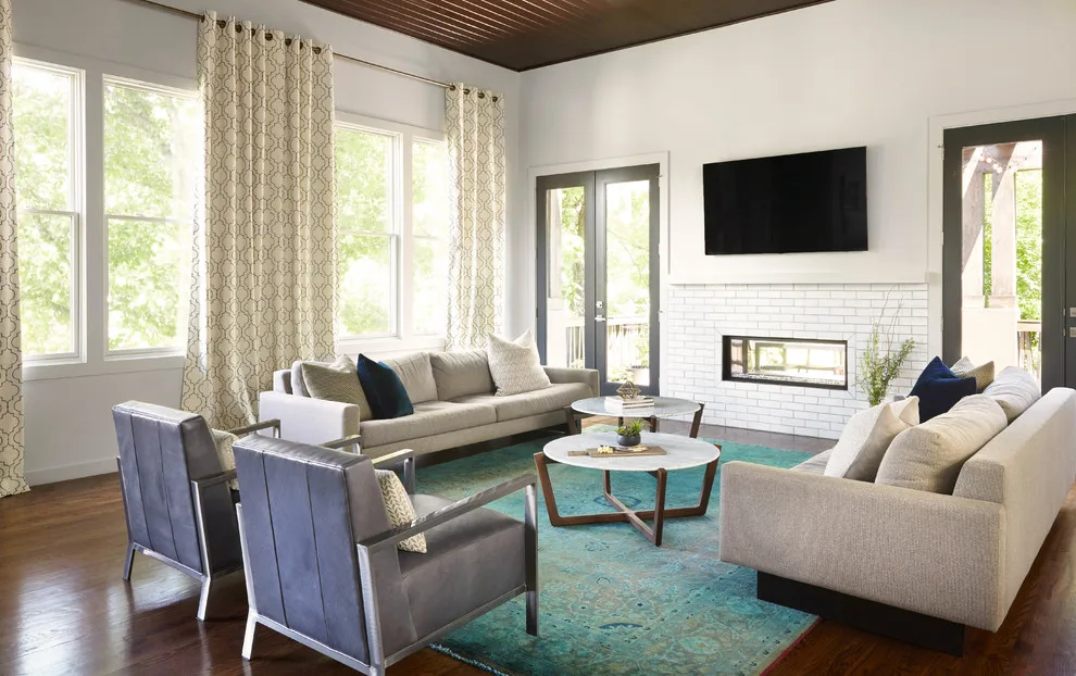 Small Hollywood by Marcelle Guilbeau Interior Design - Photo 9
