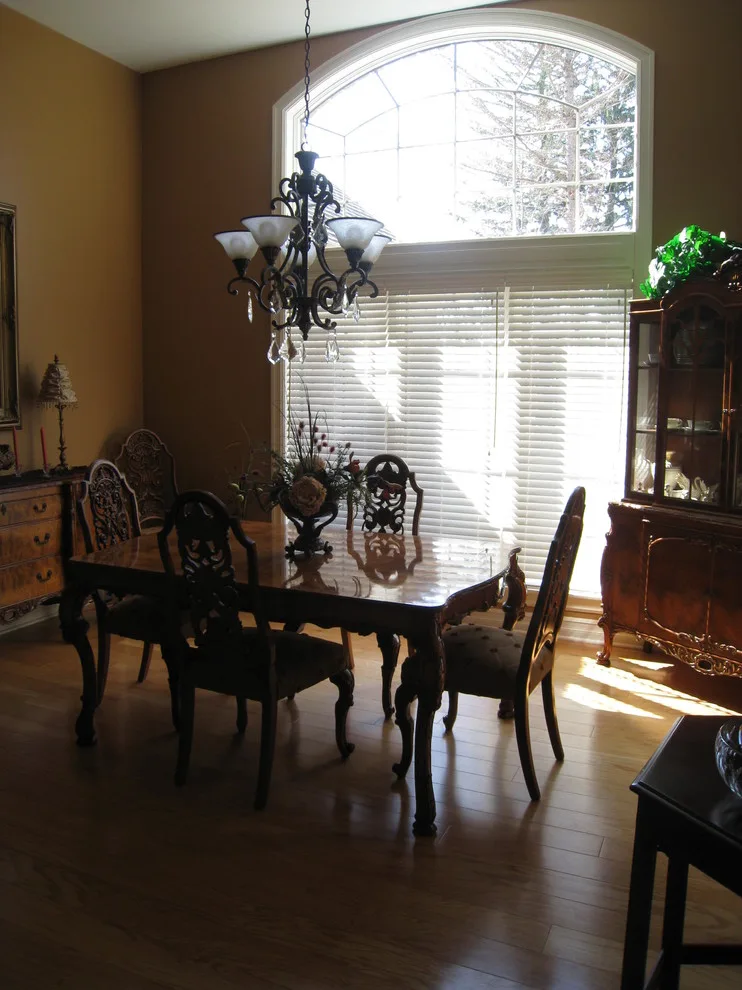 Eating Areas by Michelle Peller White Chochkey's - Photo 2