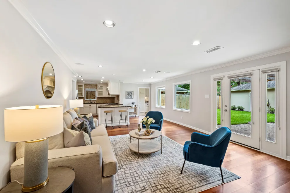 Doliver Street - Property Staging by Lyrd Interiors - Photo 6