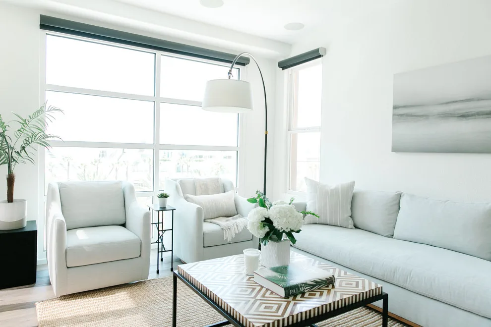 Urban Apartment by Elizabeth Louise Interiors - Photo 30