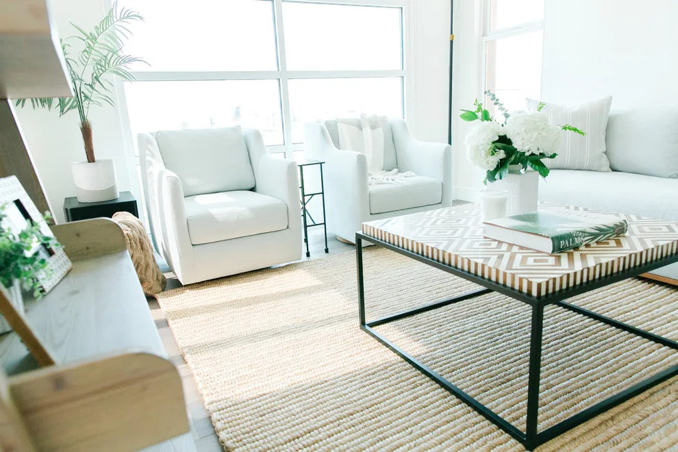 Urban Apartment by Elizabeth Louise Interiors - Photo 37