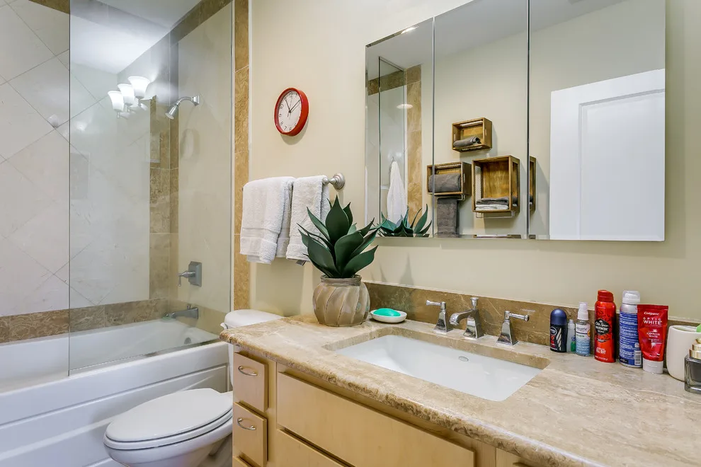 Fort Worth Highrise in the Downtown Area by Mission Accomplished Interior Design & Staging - Photo 18