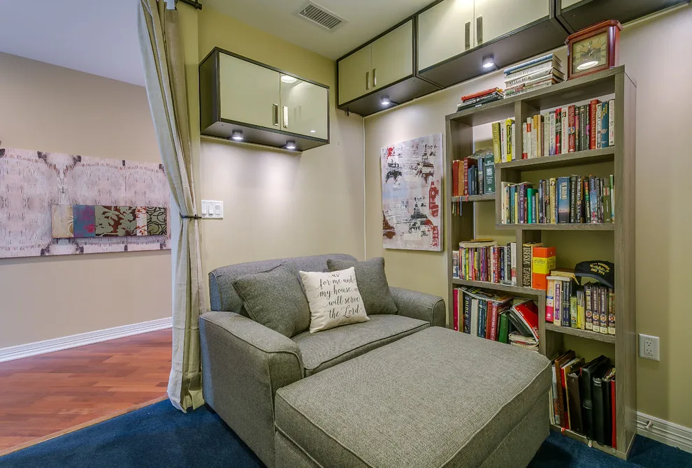 Fort Worth Highrise in the Downtown Area by Mission Accomplished Interior Design & Staging - Photo 17