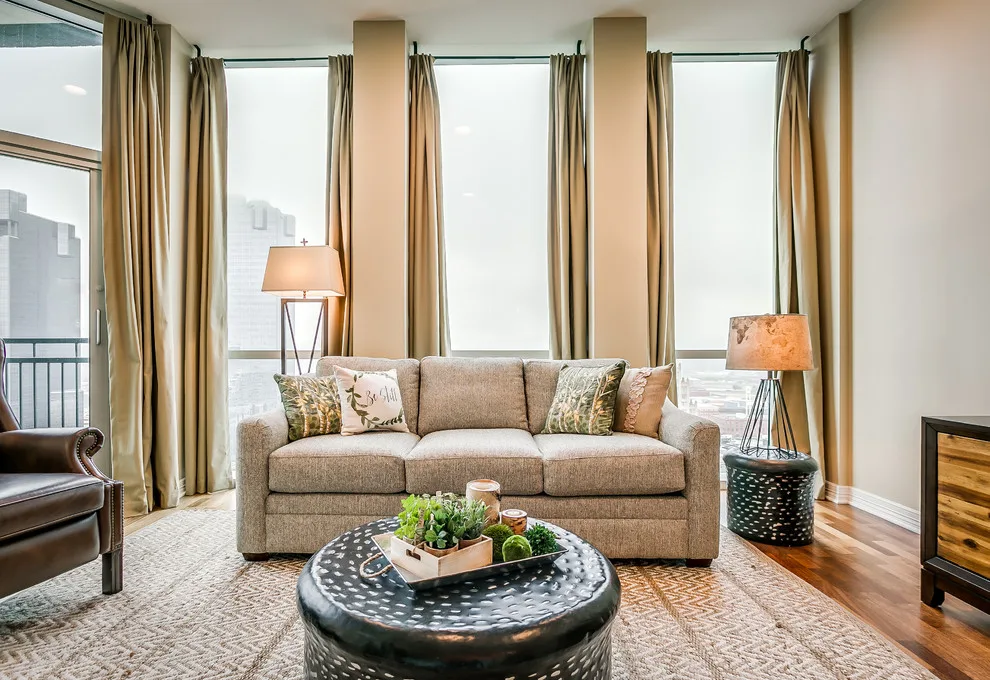 Fort Worth Highrise in the Downtown Area by Mission Accomplished Interior Design & Staging - Photo 5