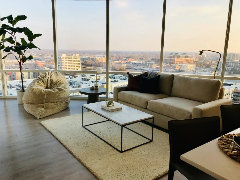 Urban Indianapolis by Alicia Dale Interiors, LLC - Photo 4
