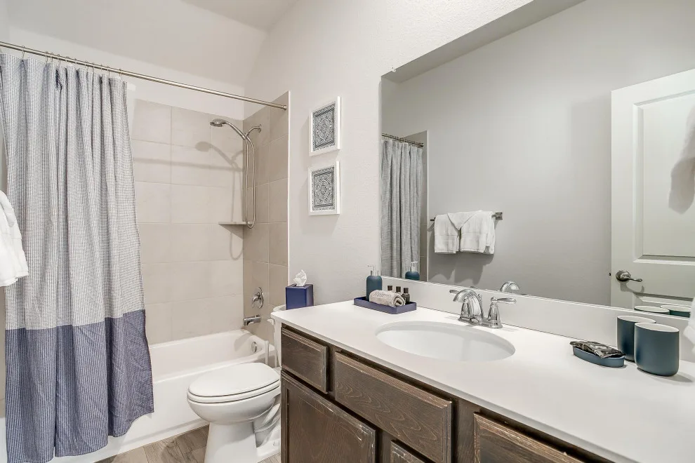 Falcon Crossing by Mission Accomplished Interior Design & Staging - Photo 4