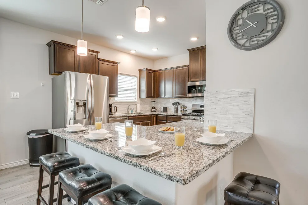 Falcon Crossing by Mission Accomplished Interior Design & Staging - Photo 7