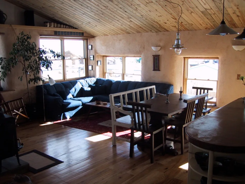 Natural Strawbale Residence by Vital Space Designs - Photo 2
