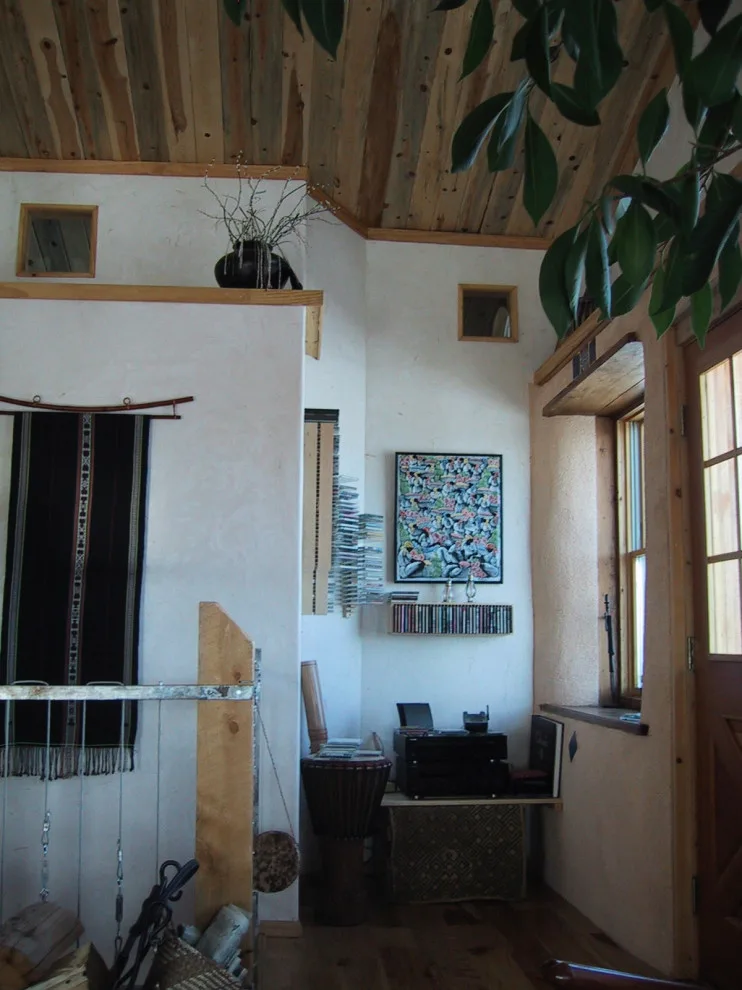 Natural Strawbale Residence by Vital Space Designs - Photo 4
