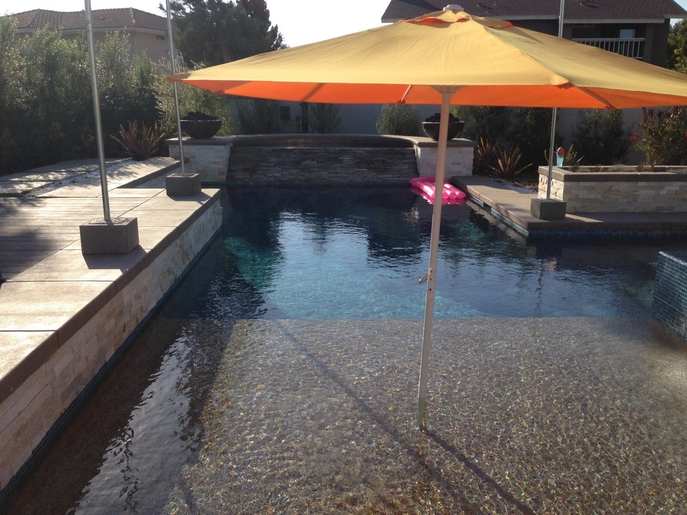 Huntington Beach Retreat by Camille Beehler Landscape Design - Photo 5