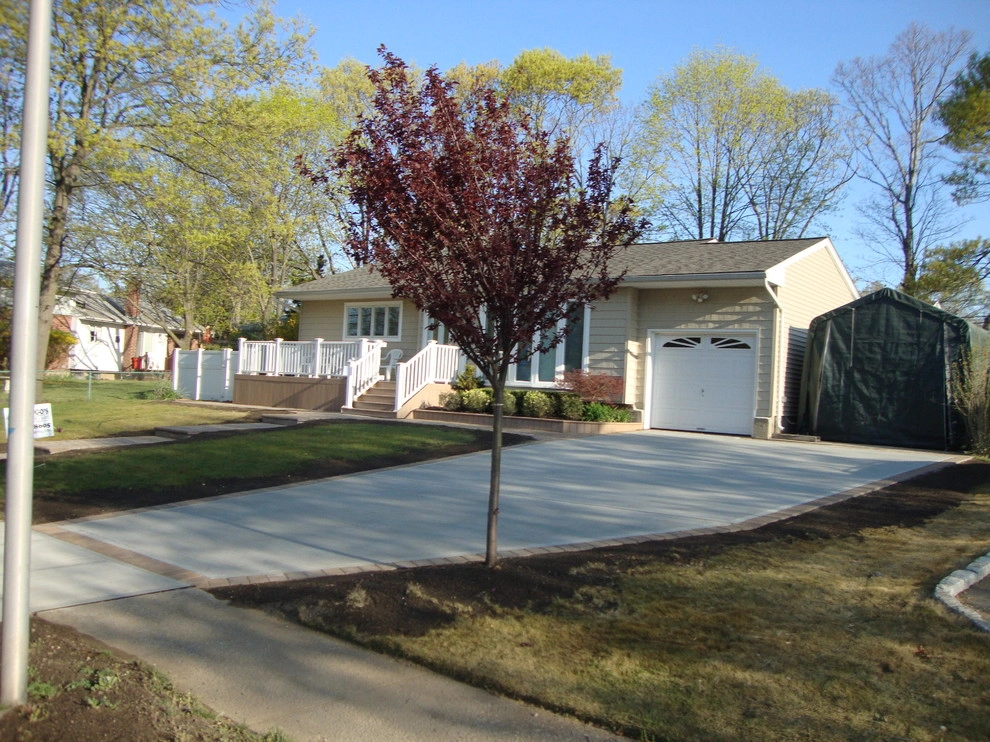 Driveways by Longo's Landscaping & Masonry - Photo 9