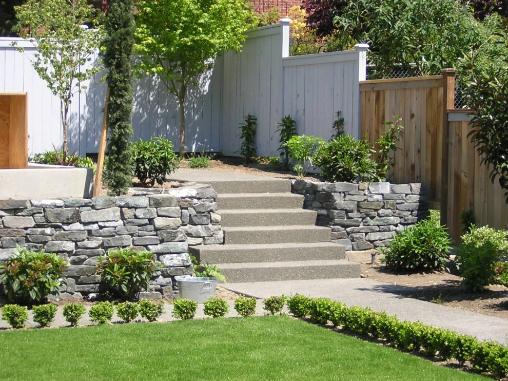 Hardscaping by Mi Fiori Landscape LLC - Photo 3