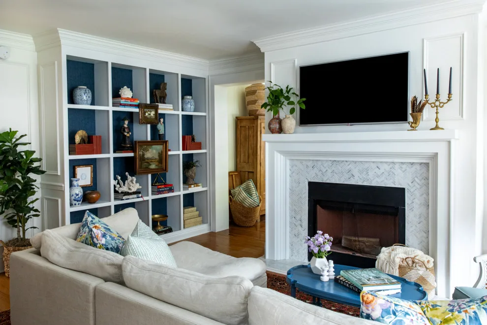 Diverse and Retro Lounge by Cameron Jones Interiors, LLC - Photo 4