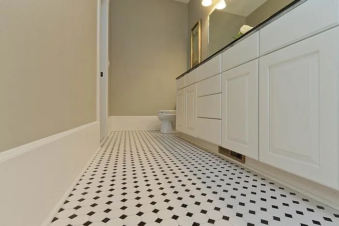 Nikki Holland Design - Photo 11