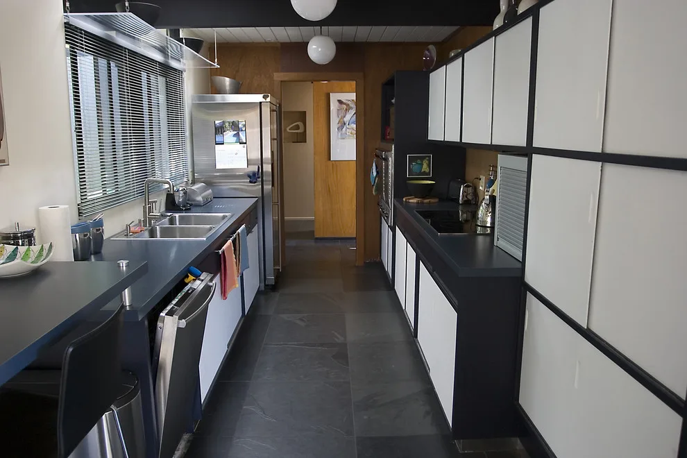 Eichler renovation by Severine Secret Interiors - Go2 Design Studio - Photo 2