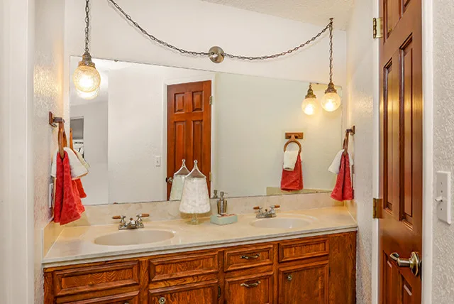 El Pelar Property Showcase by Sarah Waddell, Pomeroy House Interiors - Photo 7