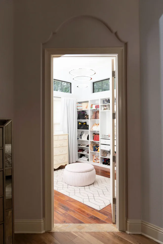 Closet Walk-Ins by Angela Herrera Design - Photo 2