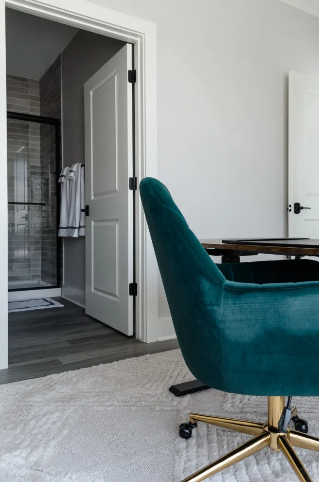 Chic Notre Dame Apartment by Flourish Interiors By Vanessa C Smith - Photo 13
