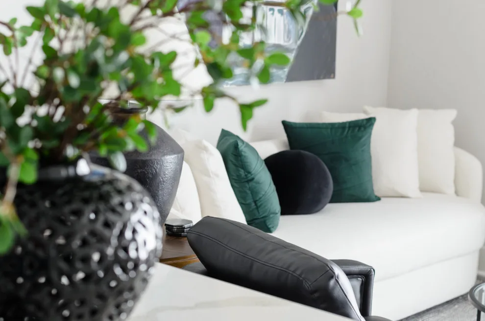 Chic Notre Dame Apartment by Flourish Interiors By Vanessa C Smith - Photo 14