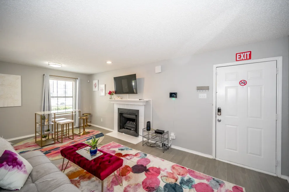 Elliott Trailblazer 4 - Pink Blossom by Mission Accomplished Interior Design & Staging - Photo 11