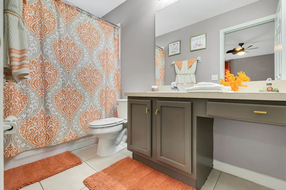 Jade Island by Lenore King Luxury Interiors - Photo 11