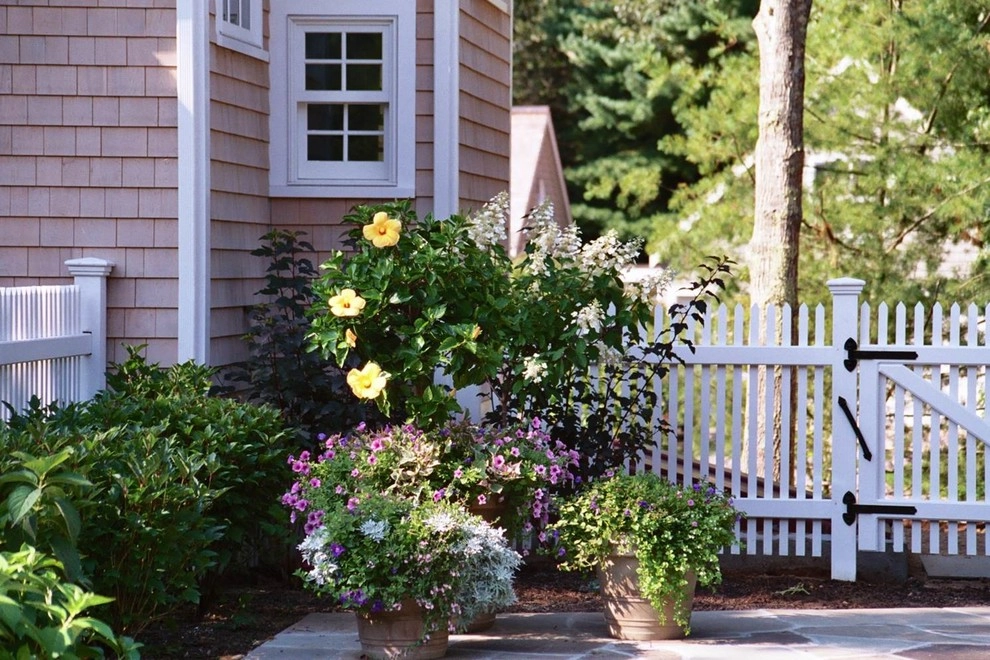 Fine Gardening by Michael P. Neath Landscape Construction, Inc. - Photo 25