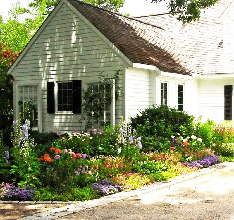 Fine Gardening by Michael P. Neath Landscape Construction, Inc. - Photo 10