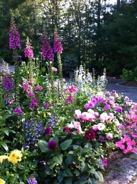 Fine Gardening by Michael P. Neath Landscape Construction, Inc. - Photo 7